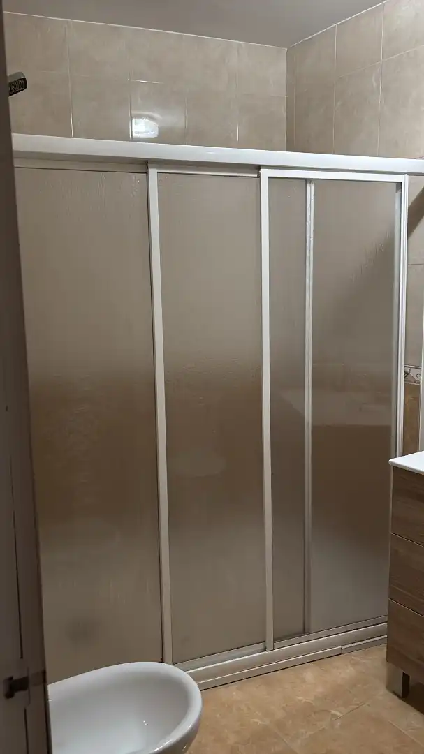 Flat for rent in Vigo   with Terrace, Furnished and Oven