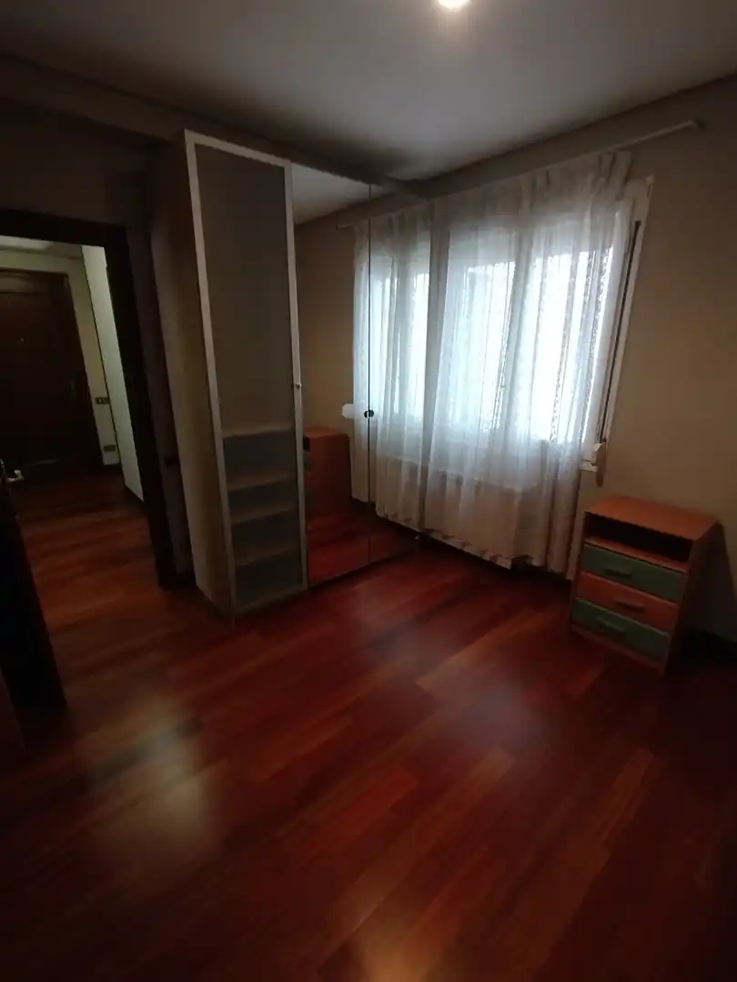 Schlafzimmer von Wohnung zum Verkauf in  Logroño mit Heizung und Abstellraum