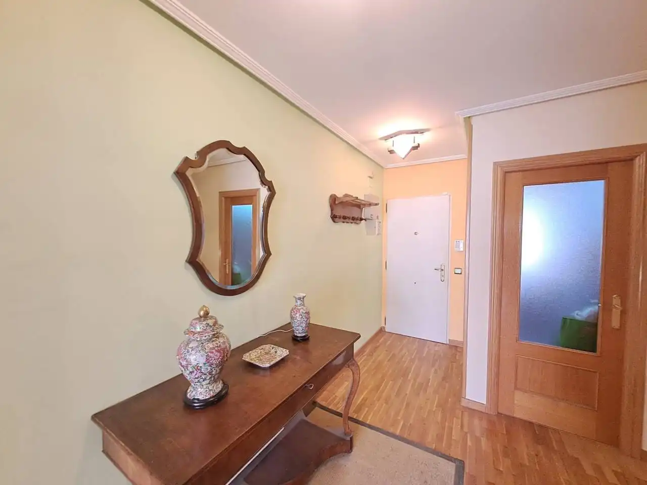 Casa o xalet en venda en Burgos amb Calefacció, Jardí privat i Parquet