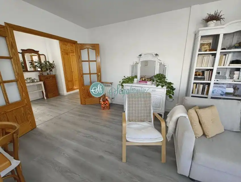 Villa zum Verkauf in Santa María la Real de Nieva, imagen 16