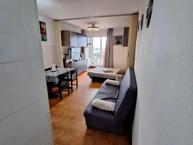 Appartement compact avec ascenseur à vendre à Carrer Muga-Delta 10