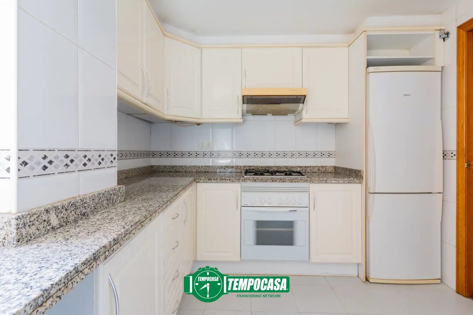Cocina de Piso en venta en Valencia con Aire acondicionado, Calefacción y Internet
