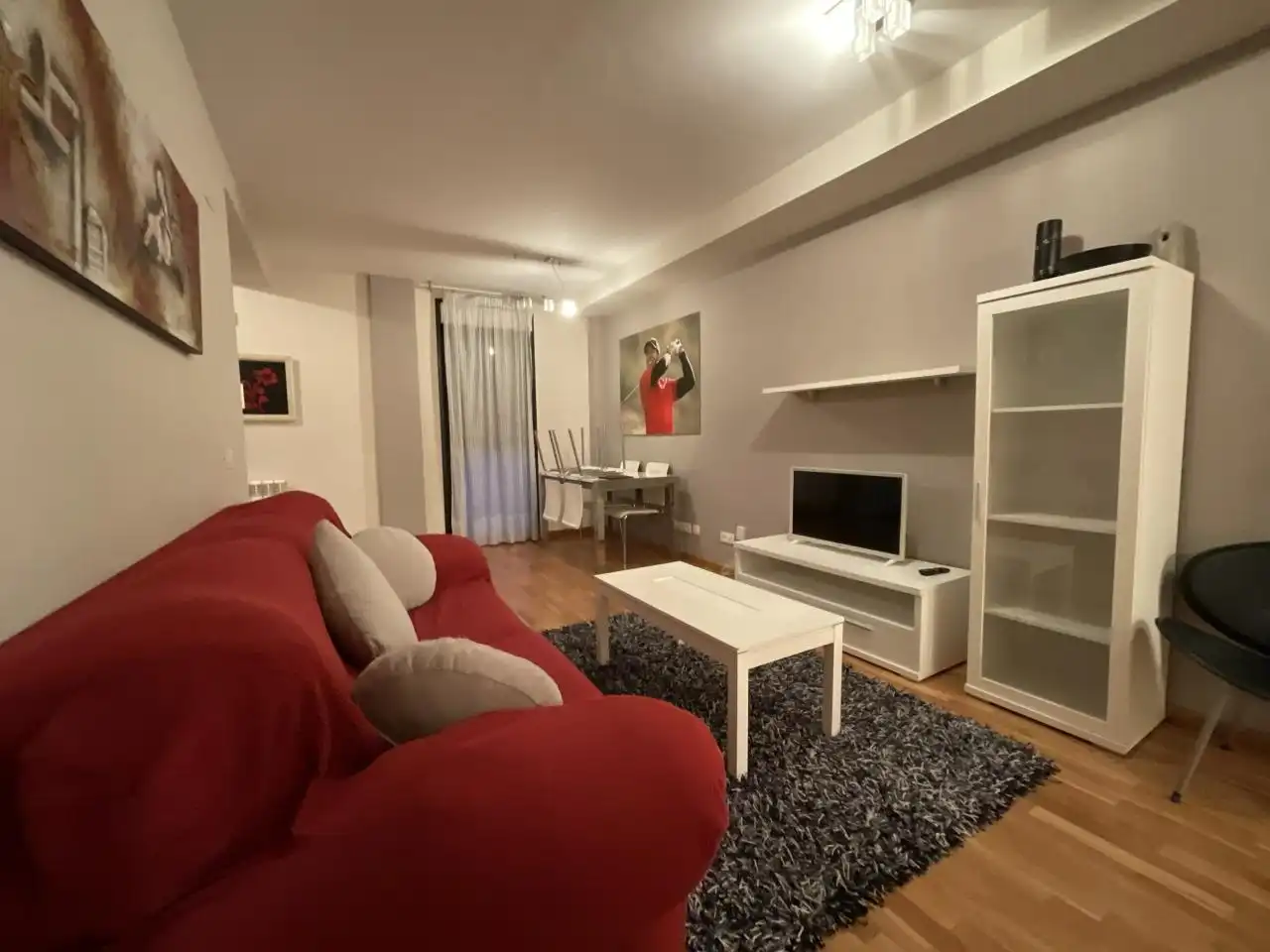 Sala de estar de Piso en venta en Cirueña con Calefacción, Trastero y Amueblado