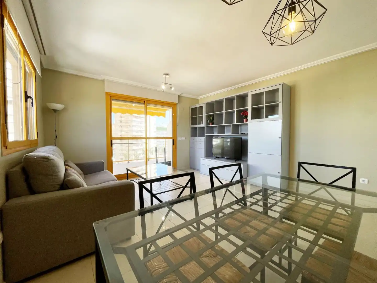 Living room of Apartments for sale in Calpe / Calp