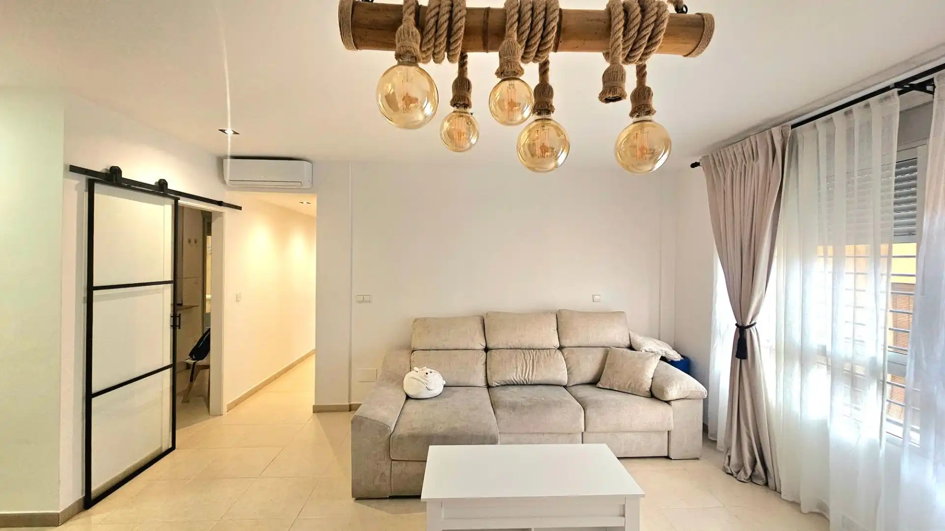 Wohnzimmer von Wohnung zum Verkauf in La Unión mit Klimaanlage und Abstellraum