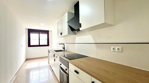 Foto 2 de Piso en venta en Calle de Pompeu Fabra, 32, Deltebre, Tarragona
