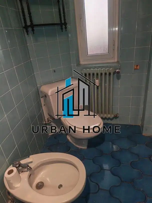 Baño de Piso de alquiler en León Capital  con Calefacción