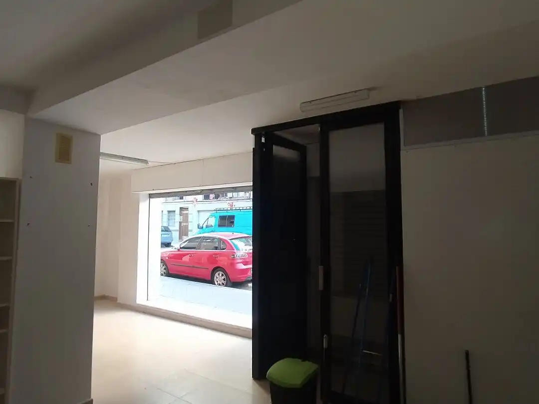 Local de alquiler en Elche / Elx con Amueblado