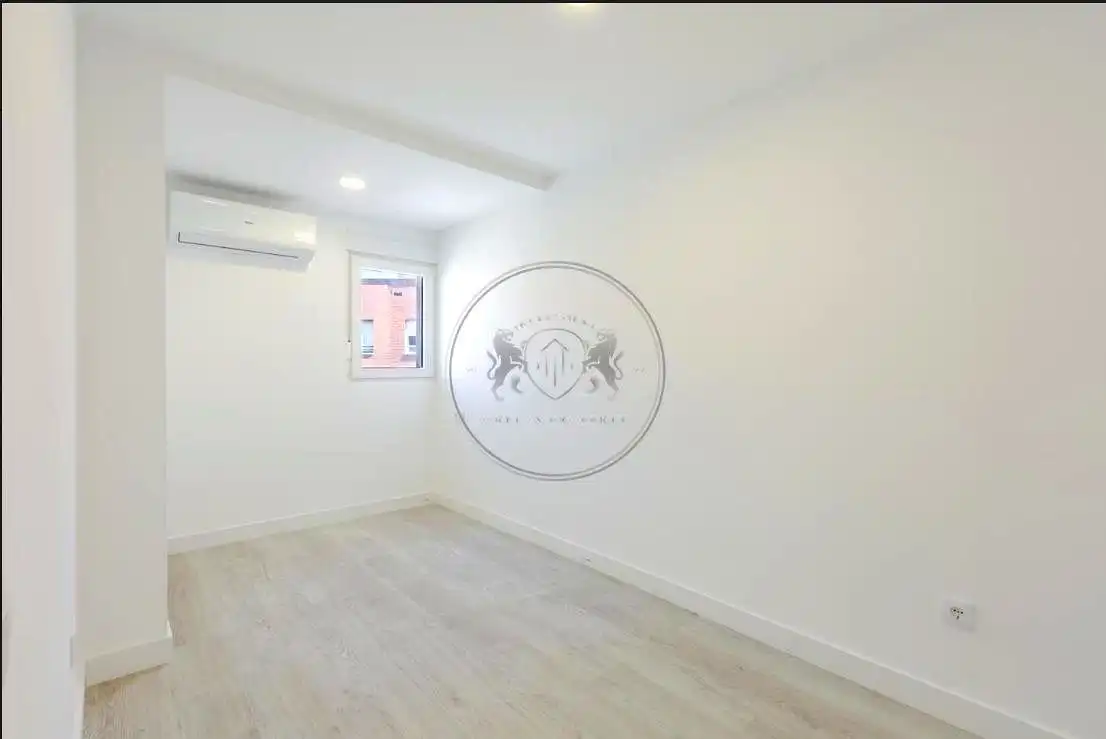 Bedroom of Flat for sale in Valdemoro  with Air Conditioner and Heating