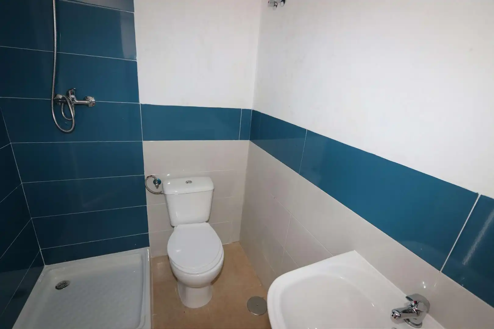 Business premises for sale in Fortuna, imagen 6