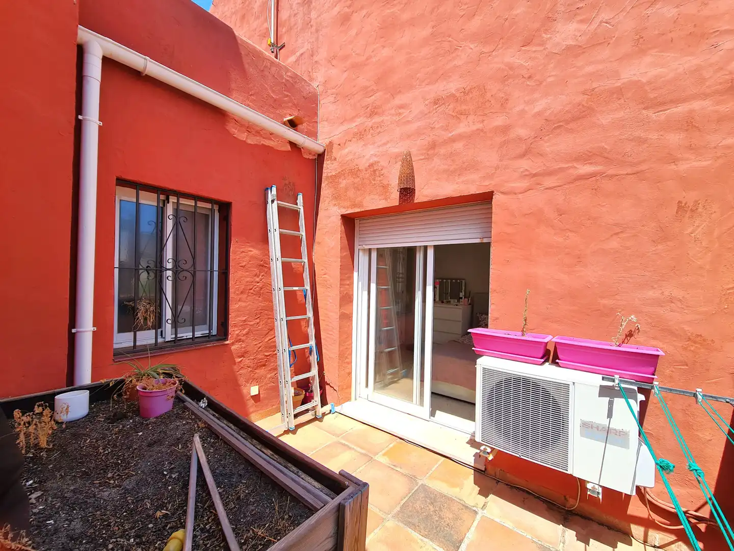 Balcony of Detached homes for sale in Estepona  with Air Conditioner, Private garden and Terrace