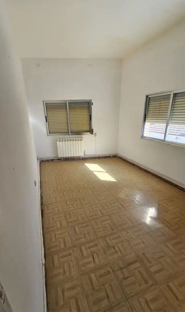 Schlafzimmer von Wohnung zum Verkauf in Móstoles mit Klimaanlage