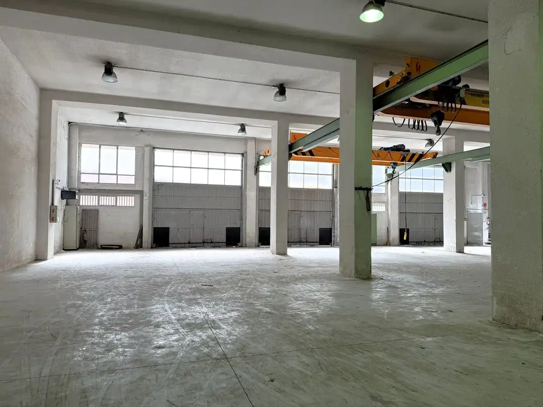 Nau industrial en venda en Eibar