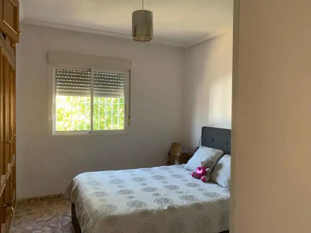 Dormitori de Casa o xalet en venda en Orihuela amb Aire condicionat, Calefacció i Jardí privat