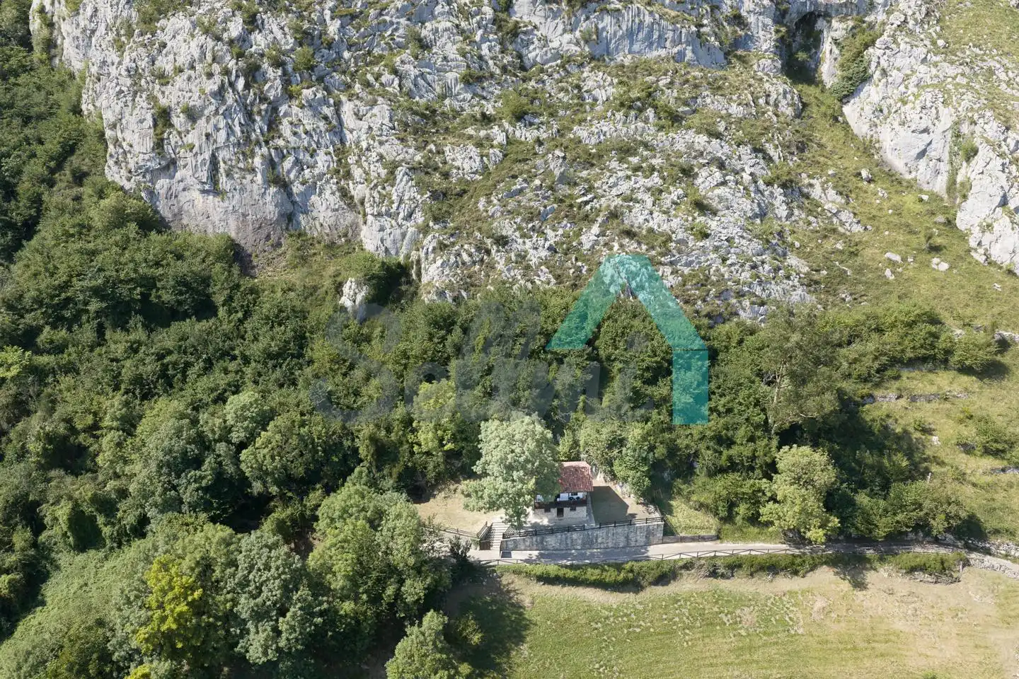 Casa o chalet en venta en Morcín con Jardín privado, Terraza y Balcón