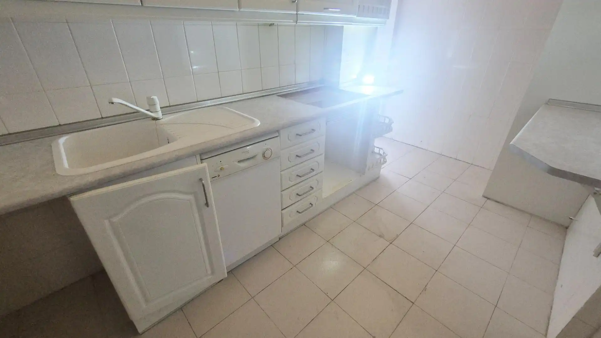 Cocina de Piso en venta en Béjar con Calefacción y Balcón