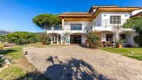 Vista exterior de Casa o xalet en venda en Cabrils amb Calefacció, Jardí privat i Terrassa