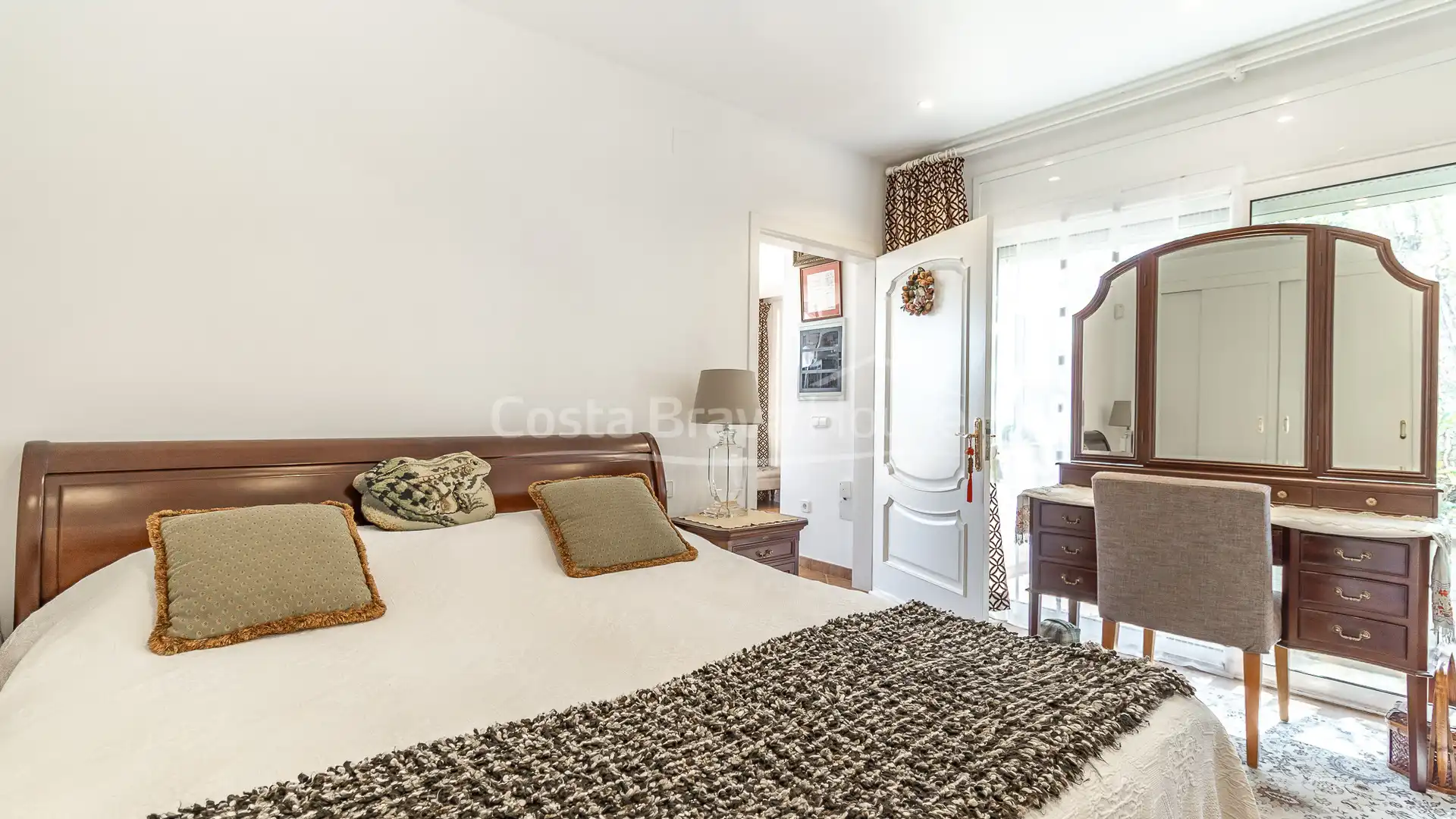 House with garden for sale in Carrer de Sabadell, imagen 32