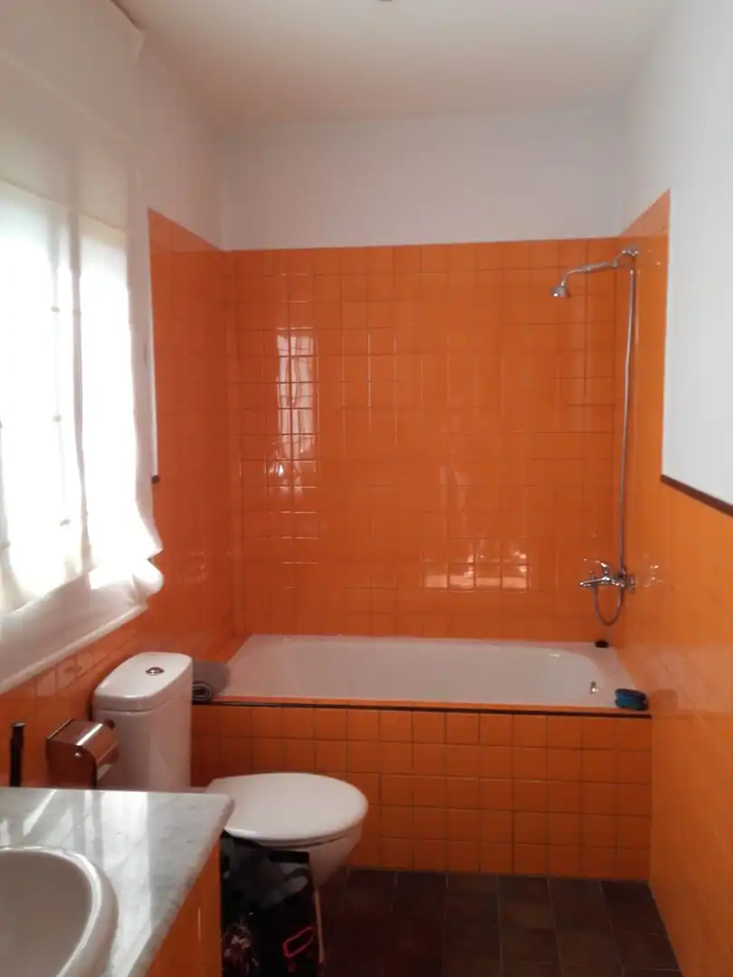 Bathroom of Houses for rent in Sant Cugat del Vallès  with Air Conditioner, Heating and Parquet flooring