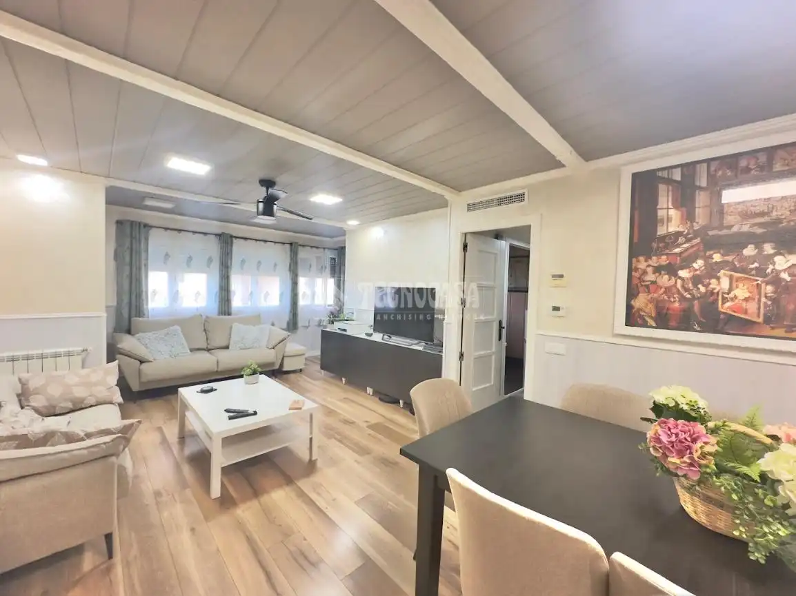 Bedroom of Flat for sale in Móstoles  with Air Conditioner, Heating and Terrace