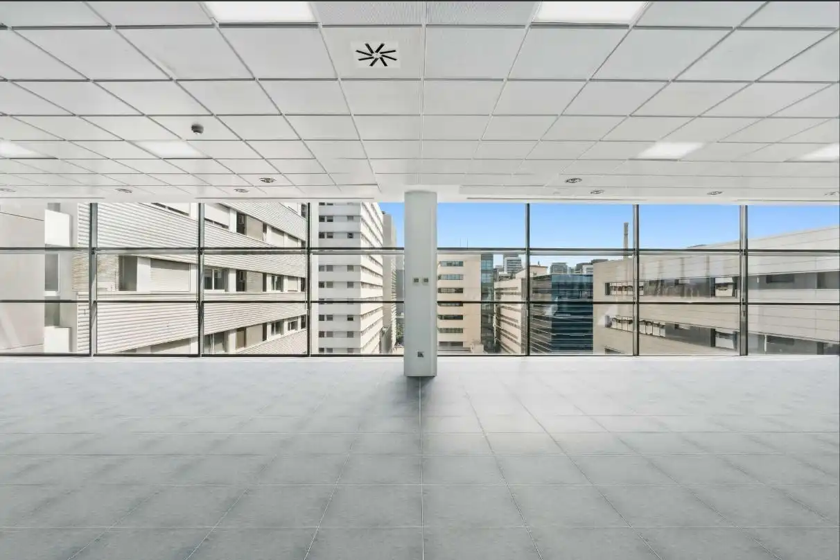 Oficina de lloguer a Calle fluvia, Provençals del Poblenou