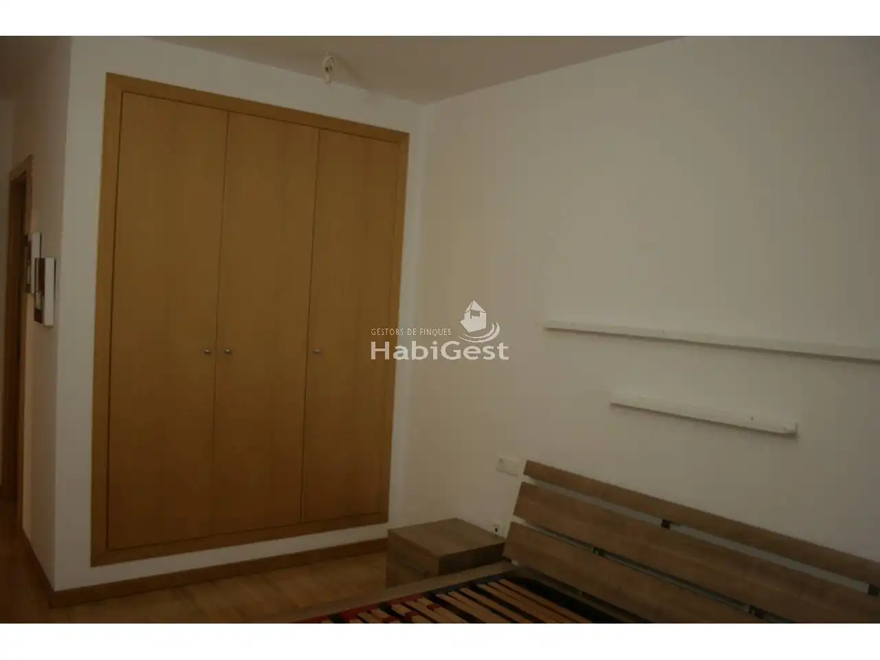 Schlafzimmer von Wohnung zum Verkauf in Girona mit Heizung, Möbliert und Balkon