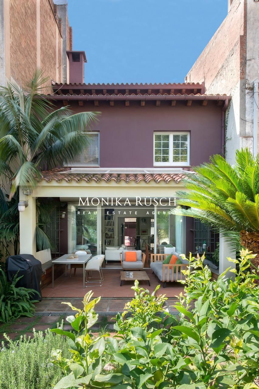 House or chalet to rent in  Barcelona Capital  with Heating, Private garden and Terrace