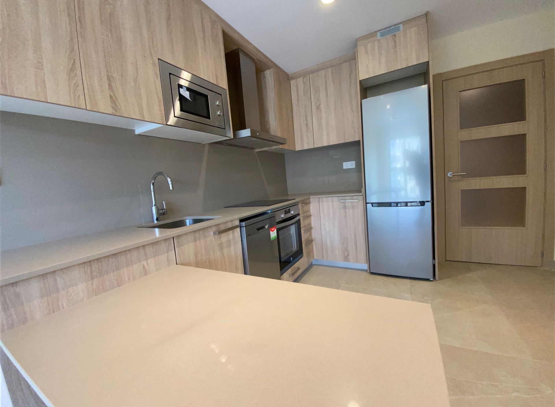 Cuina de Apartament de lloguer en  Barcelona Capital amb Aire condicionat, Calefacció i Parquet