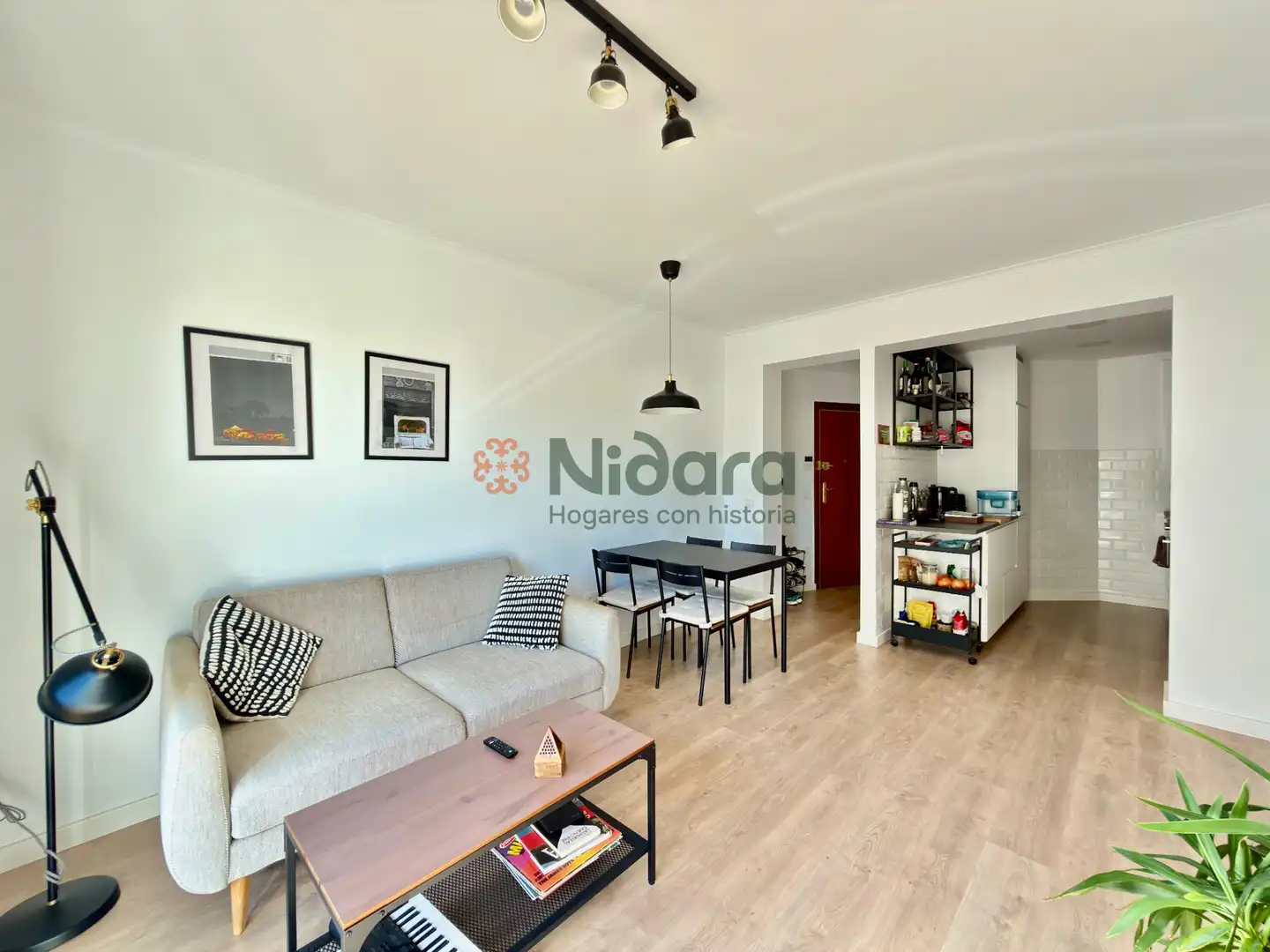 Living room of Flat for sale in Barcelona  with Air Conditioner, Heating and Parquet flooring