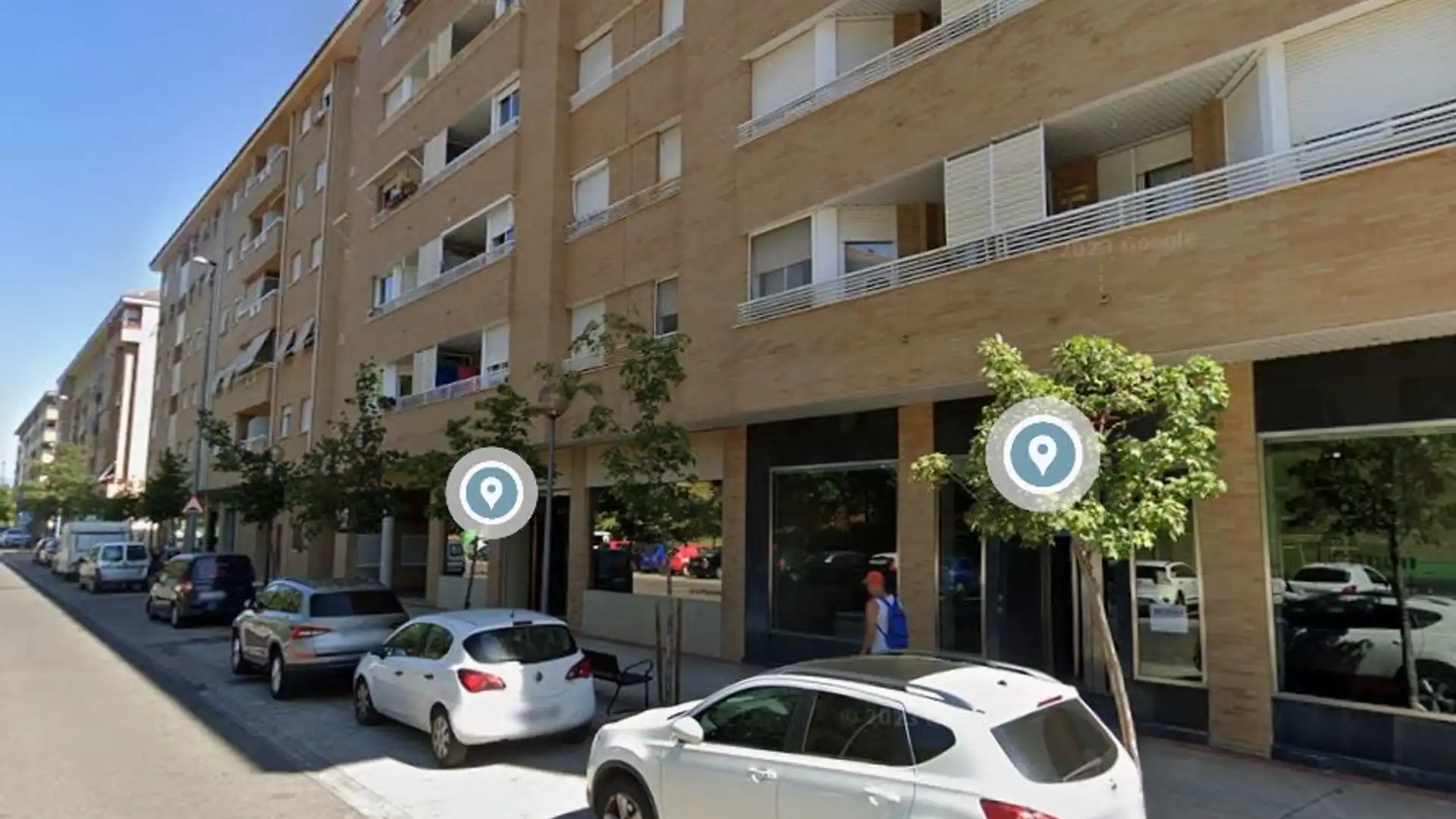 Vista exterior de Garatge en venda en  Logroño