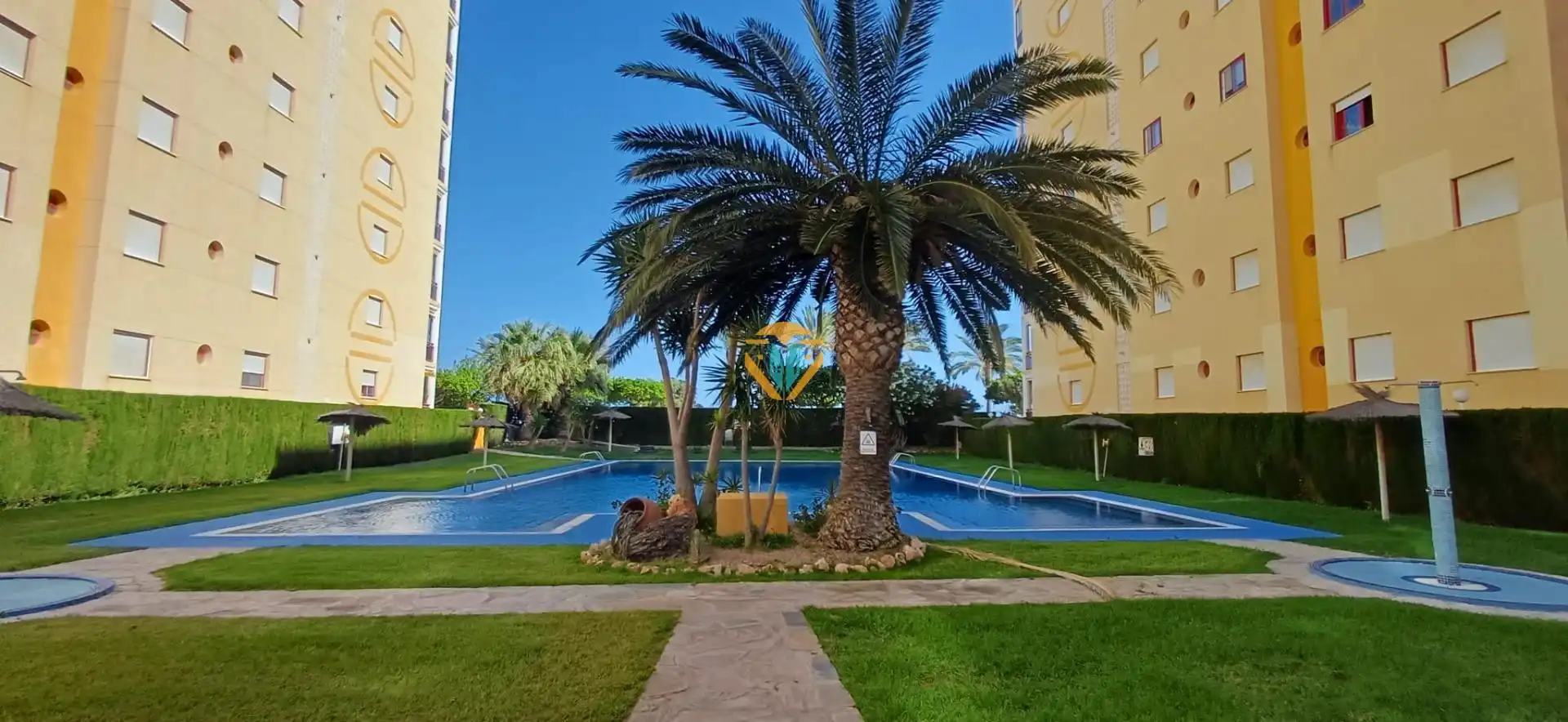 Piscina de Apartamento en venta en Villajoyosa / La Vila Joiosa con Aire acondicionado, Calefacción y Jardín privado