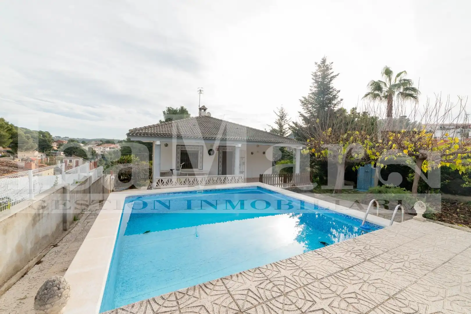 Piscina de Casa o xalet en venda en Bellvei amb Jardí privat, Terrassa i Piscina