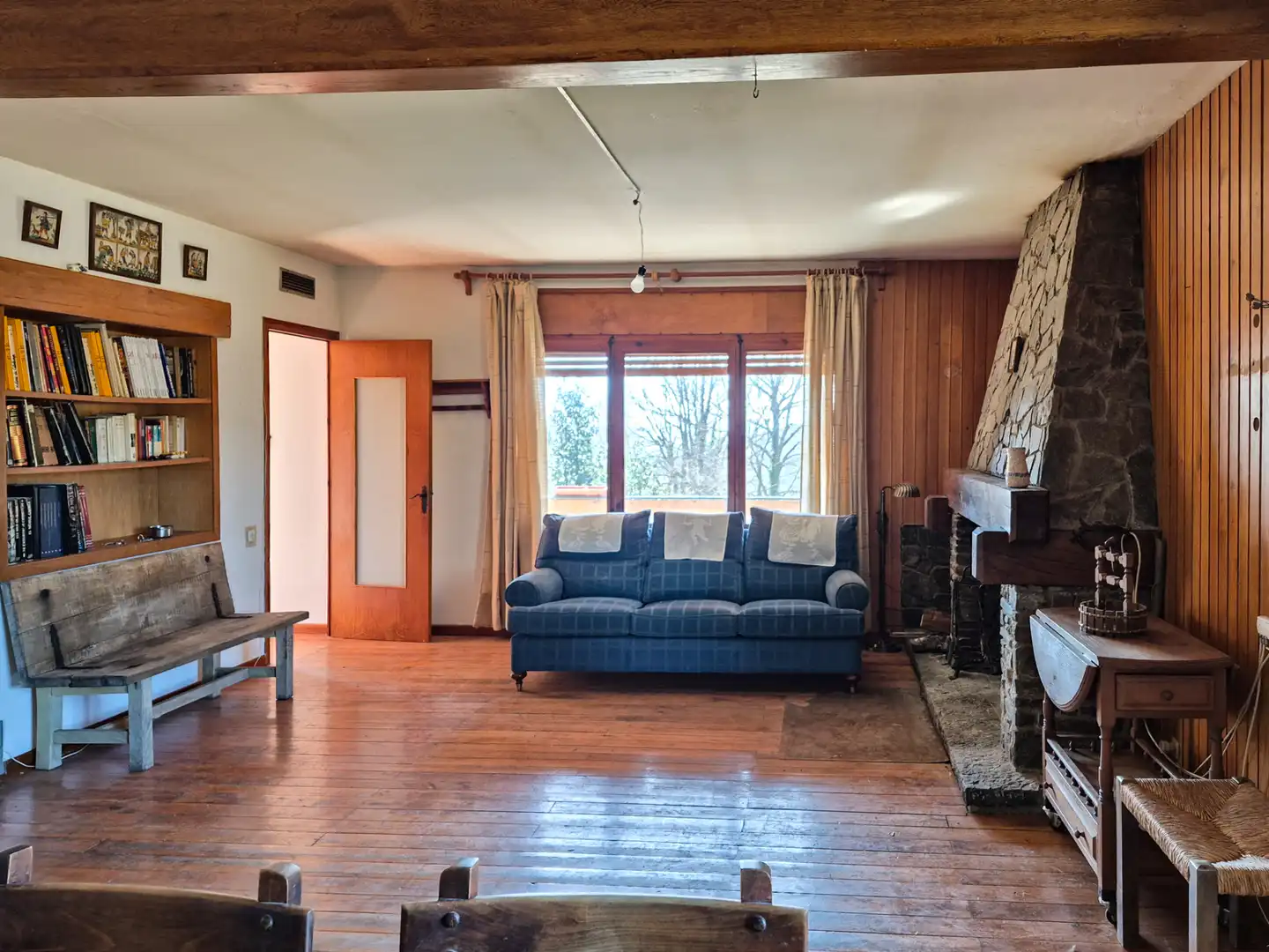 Sala d'estar de Finca rústica en venda en Campelles amb Calefacció, Jardí privat i Parquet