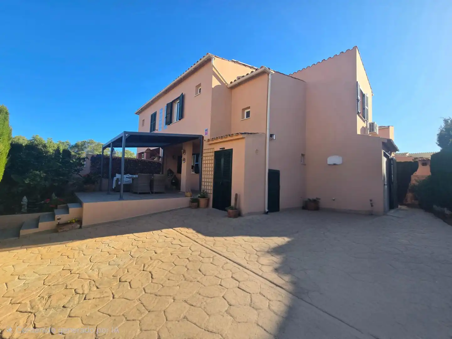Vista exterior de Casa adosada en venda en Llucmajor amb Aire condicionat, Calefacció i Jardí privat