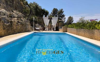 Piscina de Casa o xalet en venda en  Tarragona Capital amb Aire condicionat, Calefacció i Jardí privat