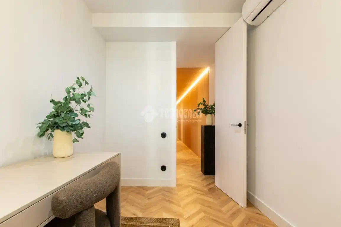Piso en venta en Madrid con Terraza