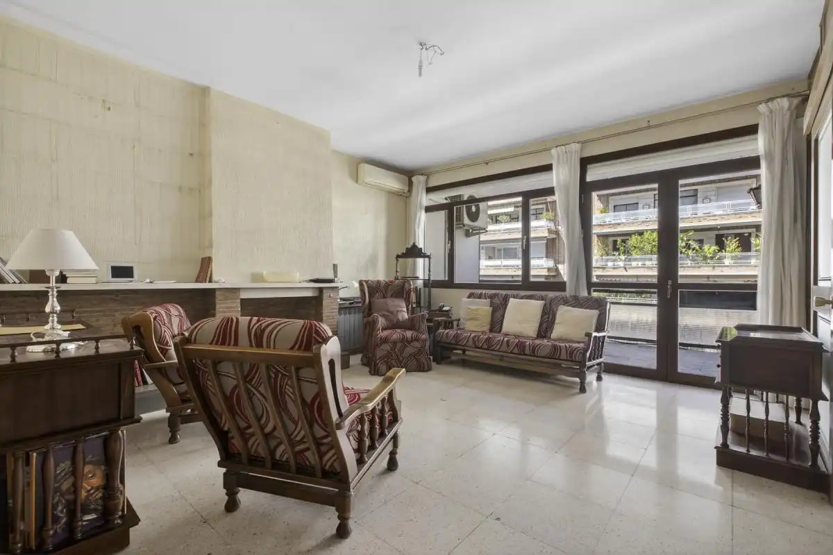 Living room of Flat for sale in  Sevilla Capital  with Air Conditioner, Heating and Terrace