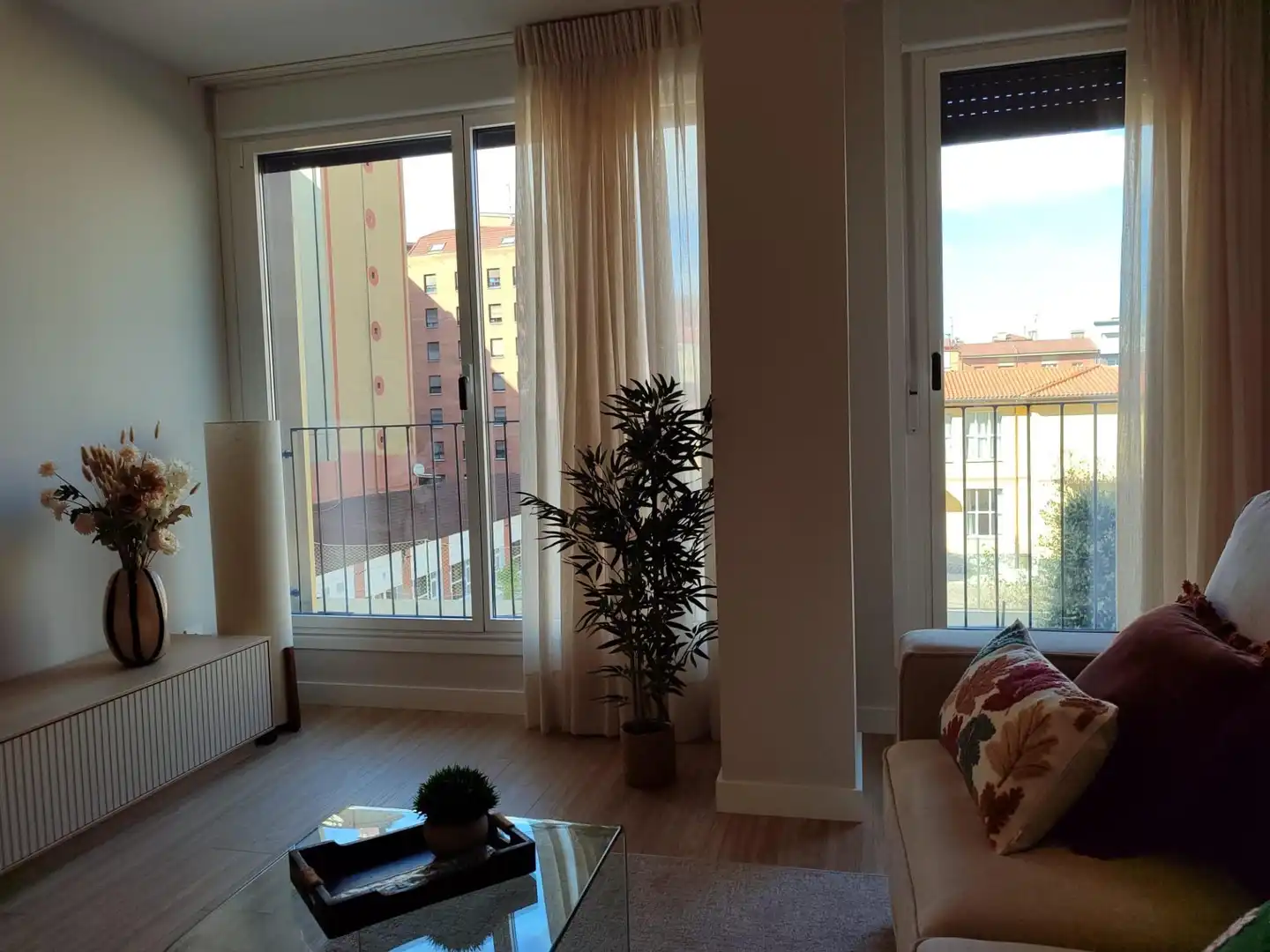 Wohnung zur Miete in Calle Calle General Elorza, Salesas - Foncalada - Campoamor