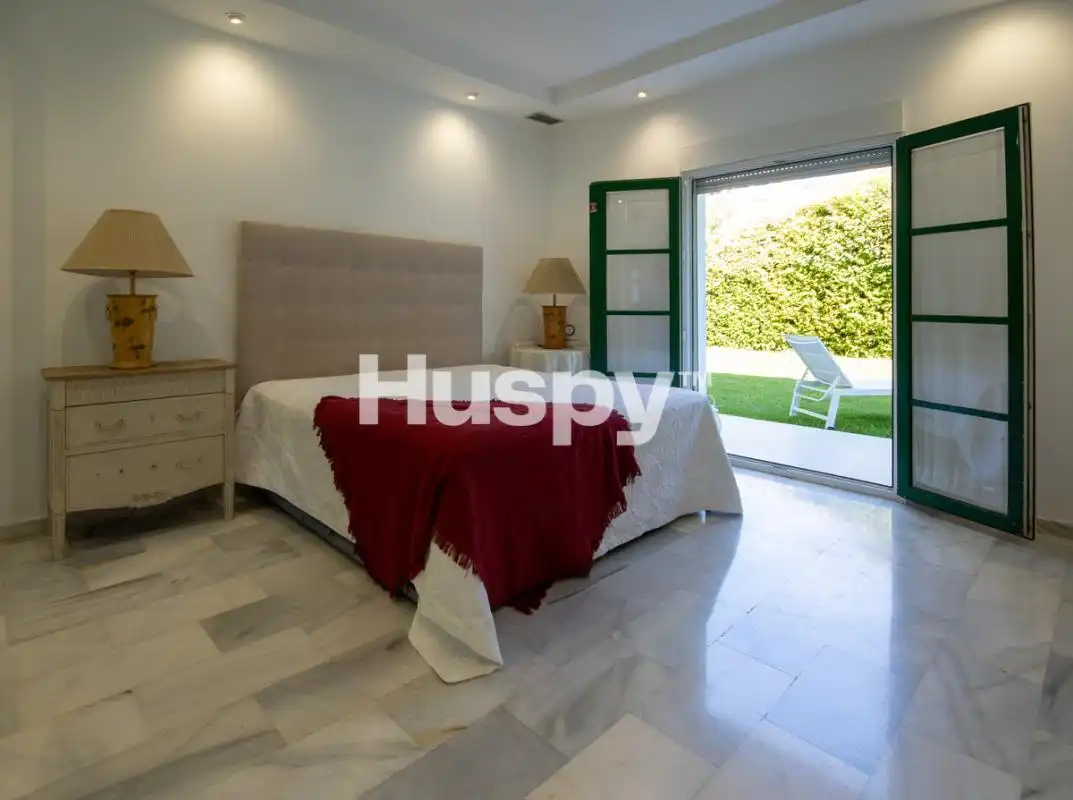 Schlafzimmer von Wohnung zur Miete in Nueva Andalucía
