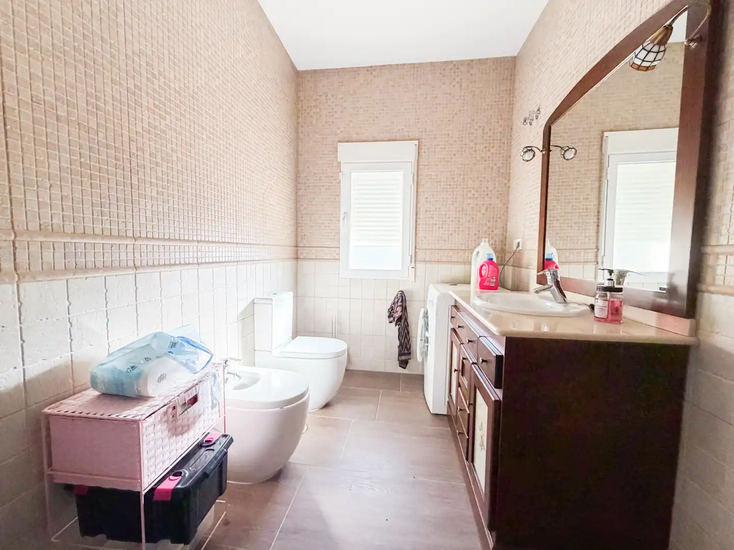 Bathroom of Houses for sale in Zújar  with Private garden, Terrace and Storage room