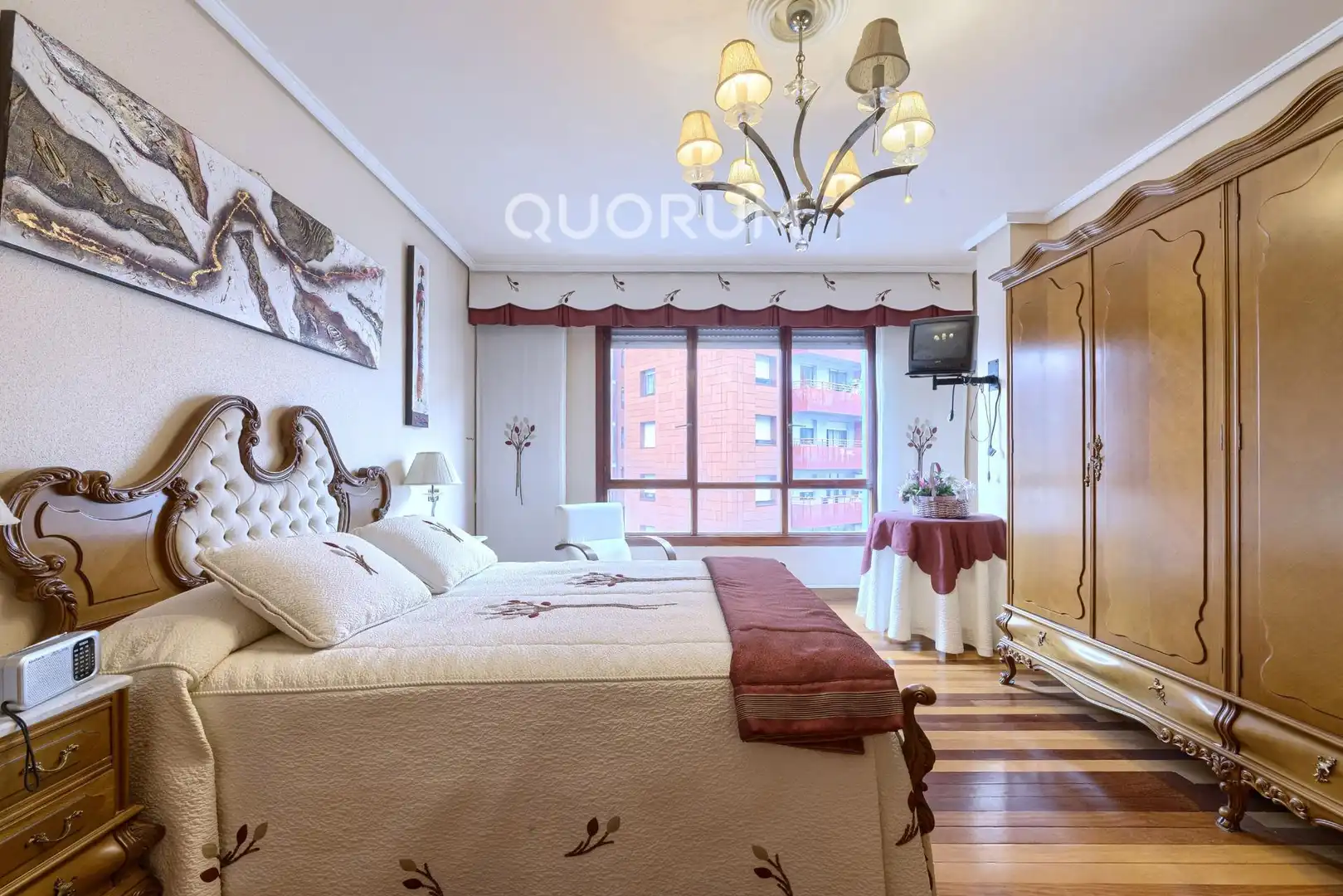 Habitación de Piso en venta en Basauri  con Calefacción, Terraza y Amueblado