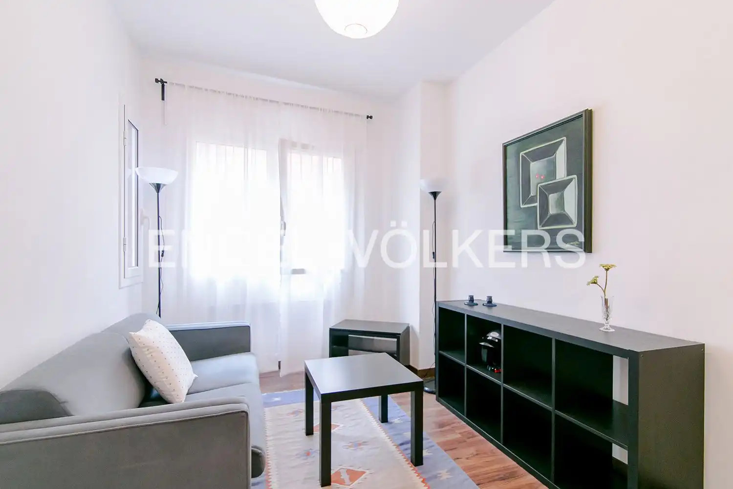 Sala de estar de Piso en venta en Barcelona con Calefacción y Amueblado