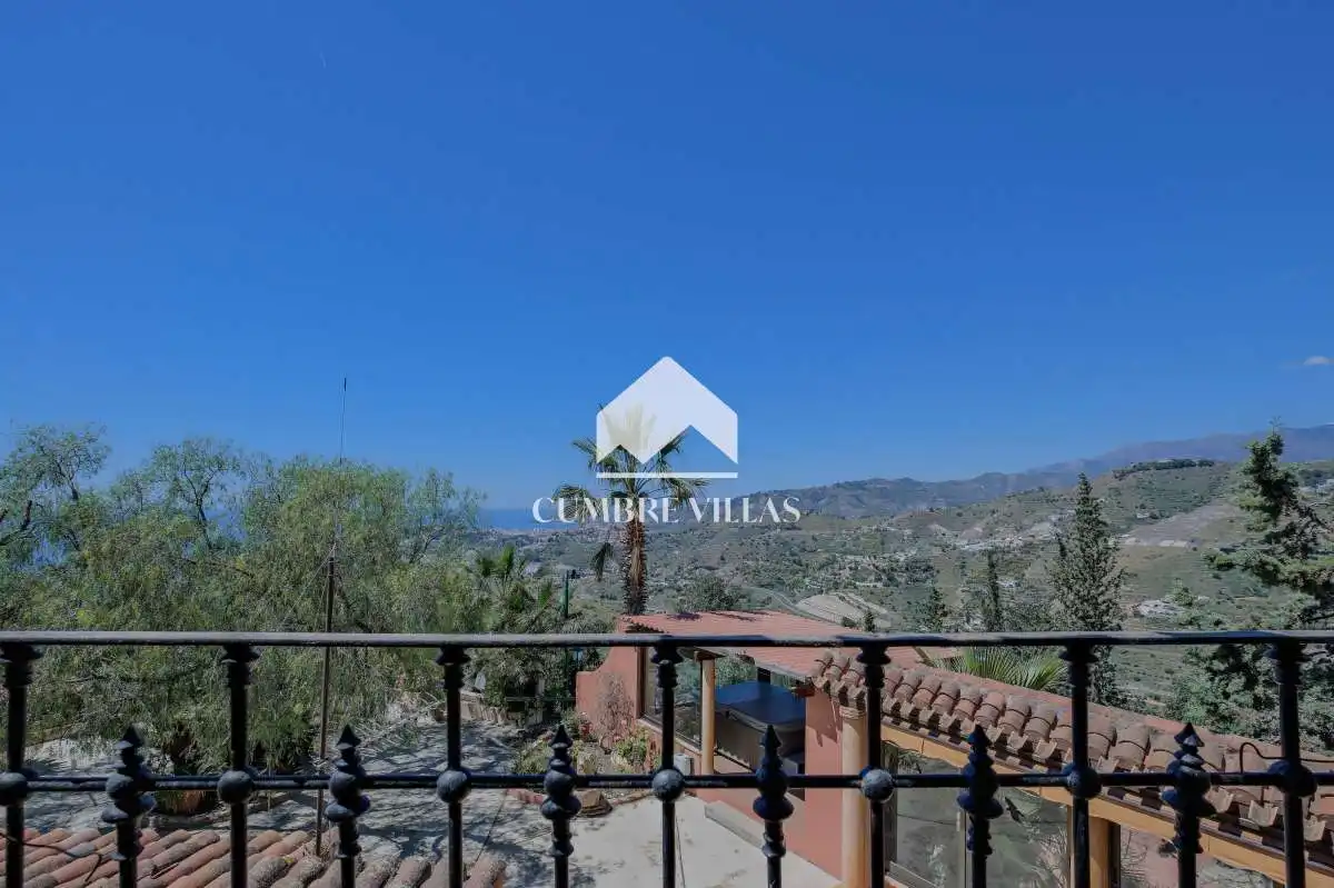 Vista exterior de Finca rústica en venta en Almuñécar con Jardín privado, Terraza y Trastero