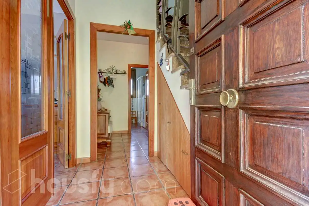 Casa con piscina en venta en Avinguda de Corbera ., imagen 36