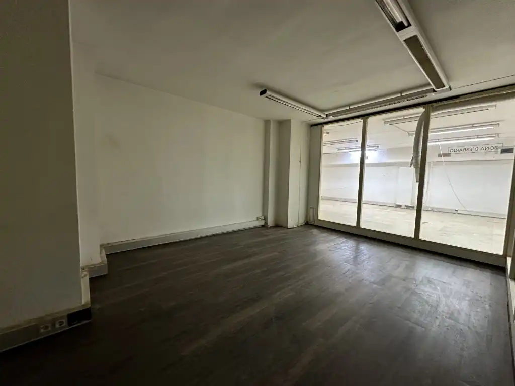 Gewerbefläche zur Miete in Avenida Cornella, imagen 7