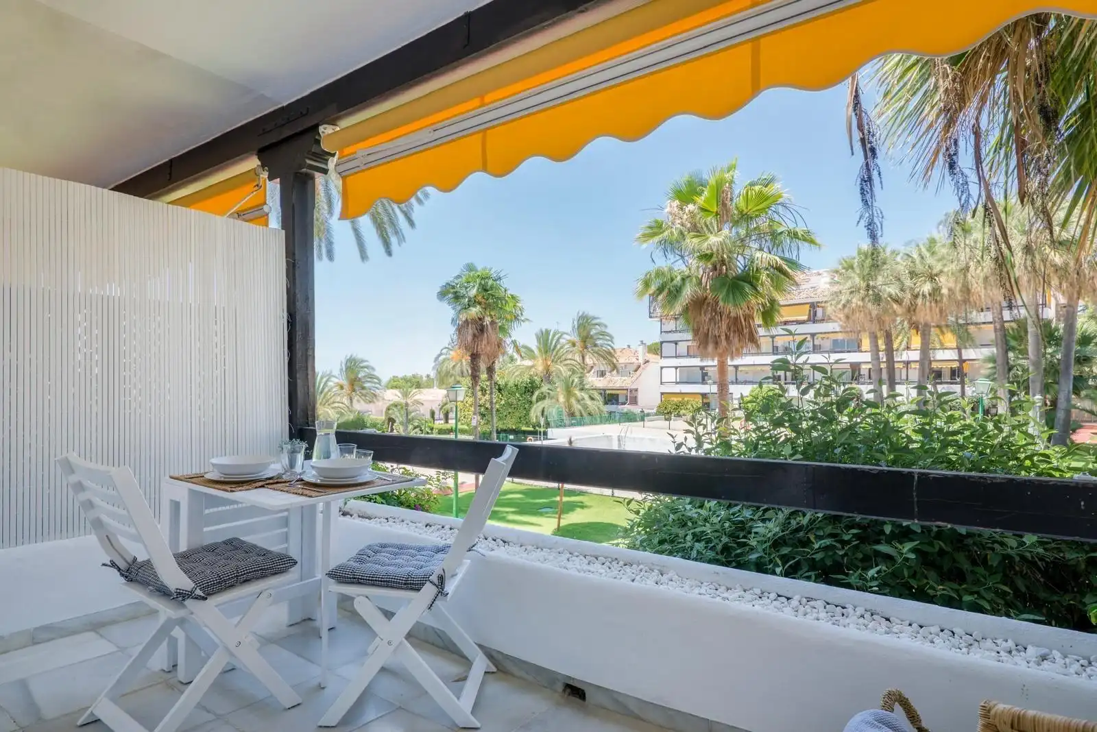 Terraza de Estudio en venta en Marbella con Aire acondicionado, Calefacción y Terraza