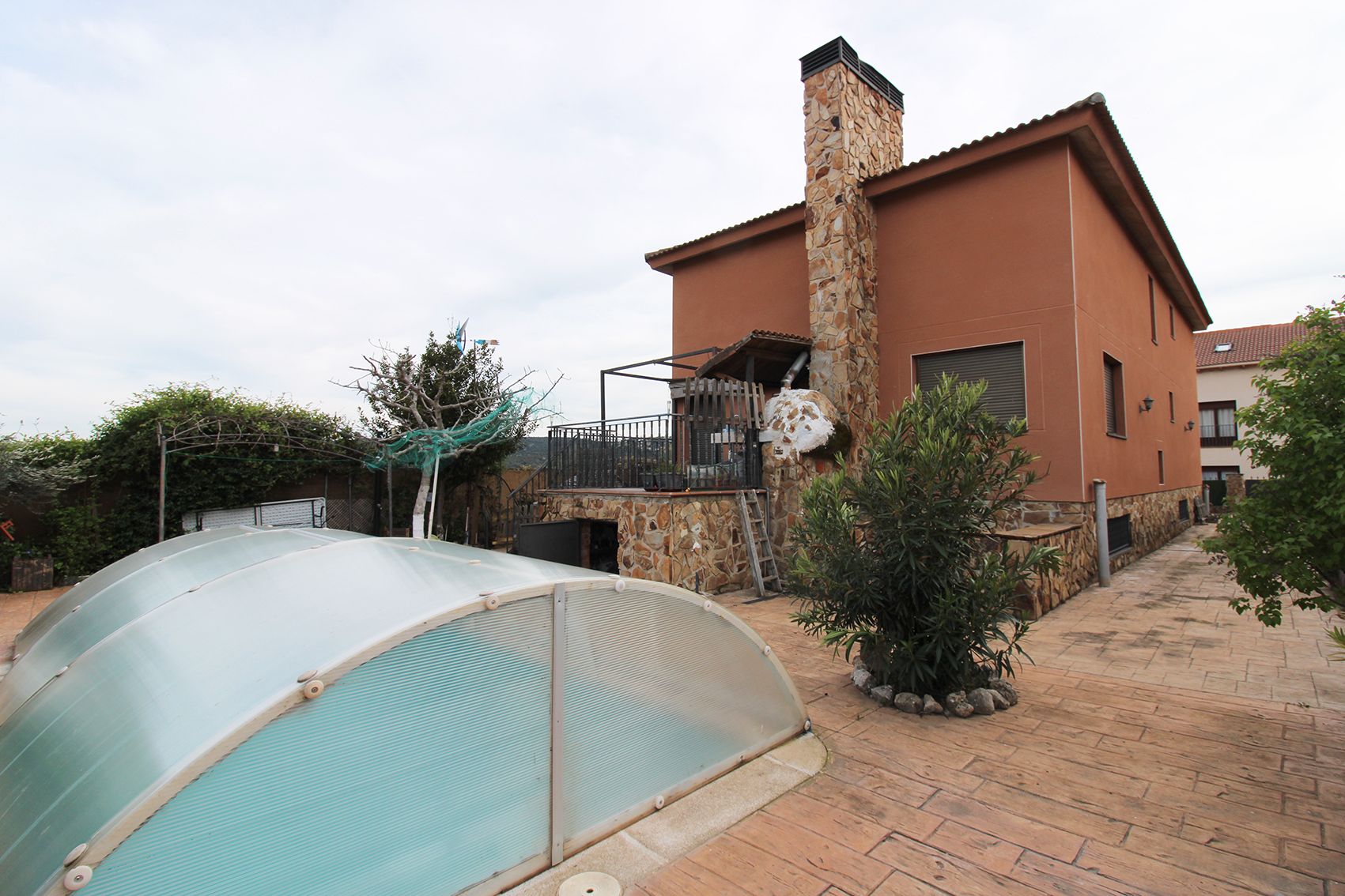 House or chalet for sale in Redueña