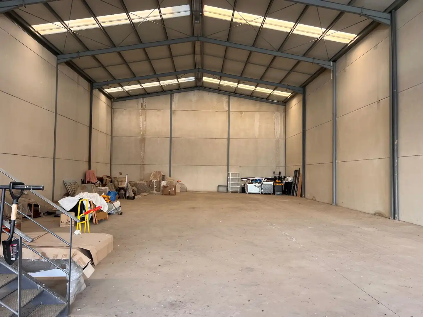 Nave industrial de alquiler en Salteras