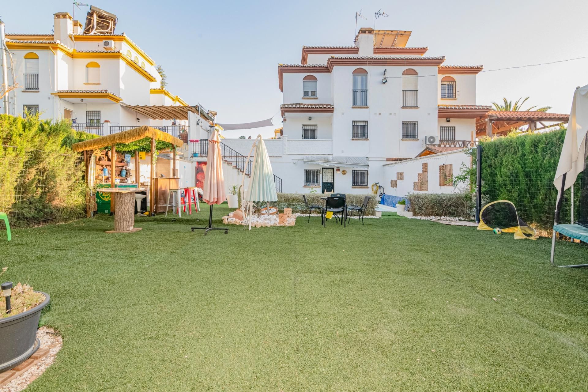 Garden of Single-family semi-detached for sale in Peligros  with Air Conditioner, Heating and Private garden