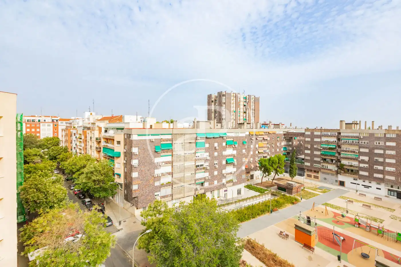 Vista exterior de Pis en venda en Madrid amb Aire condicionat, Calefacció i Terrassa